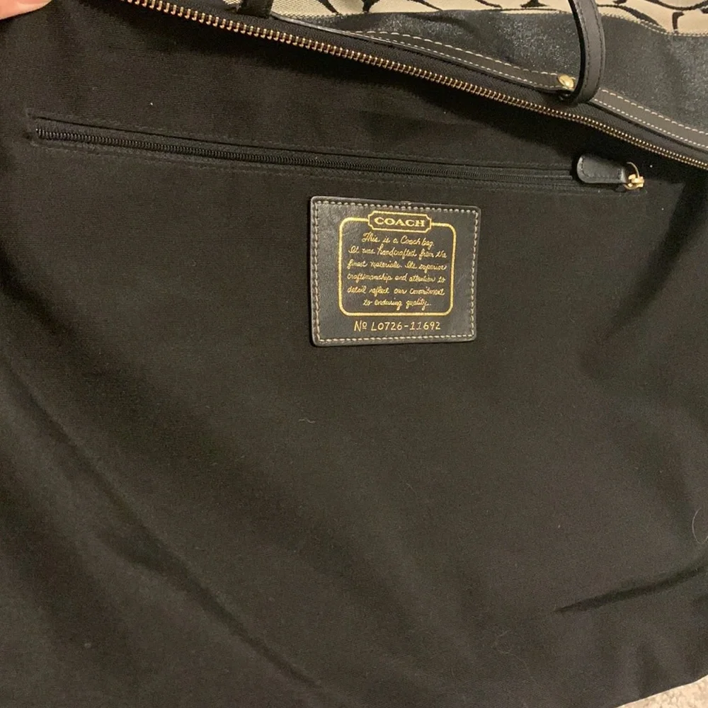 Coach Signature Handbag - Picture 12 of 15